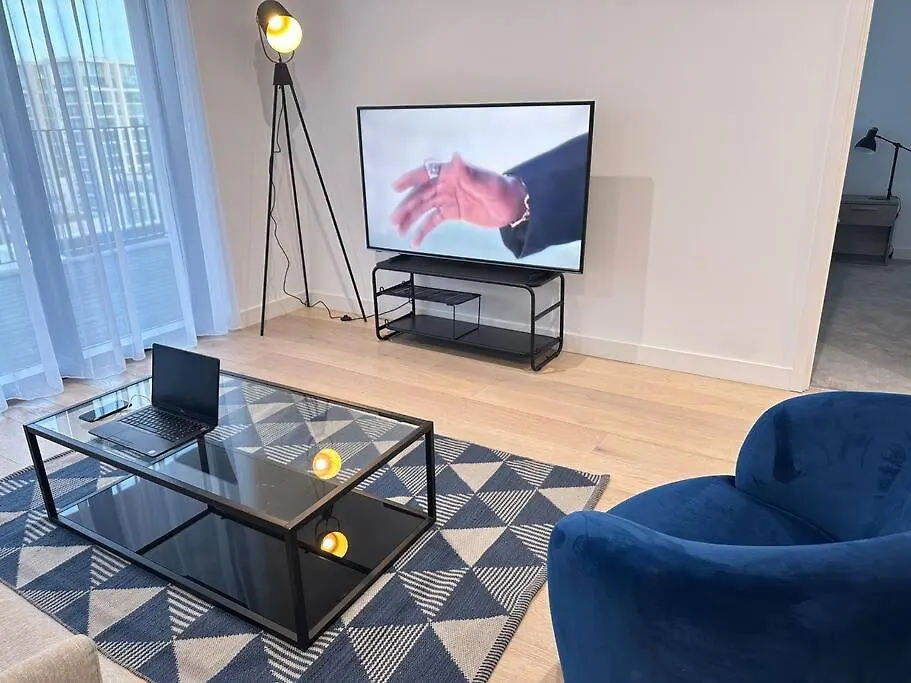 Apartment Spacious Modern 1 Bed Apartment. London