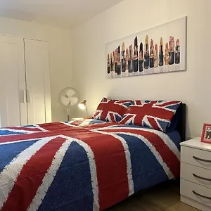  Homestay Modern, Large Independent With En-suite Bathroom In Private Owned