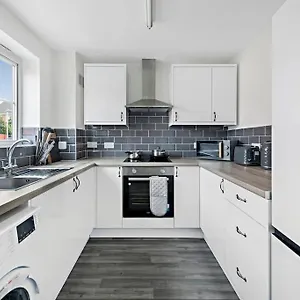 Luxury 2 Bedroom House City. Holiday home Nottingham